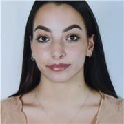 Madrelingua italiana appassionata della lingua inglese (con certificazione IELTS) e con esperienza di due anni da tutor in un centro studi pomeridiano. Offro ripetizioni a bambini e ragazzi età compresa tra i 5/6 ai max 16